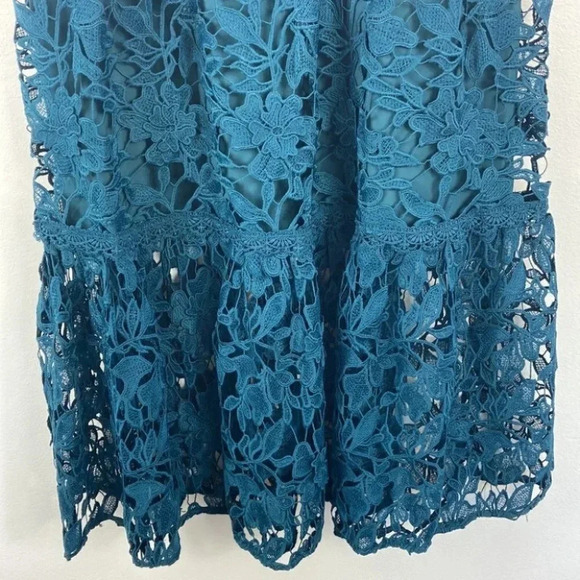 Marchesa Notte Floral Lace Dress 3d Guipure Midi in Jewel Tone Peak Size 6 - Picture 9 of 13
